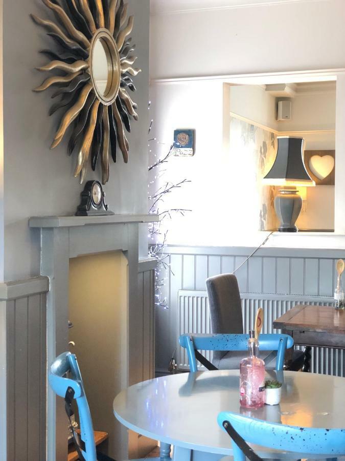 281 Restaurant&Rooms Mansfield Extérieur photo